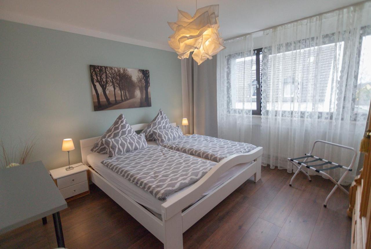 Apartmenthaus Lorbach Золинген Экстерьер фото