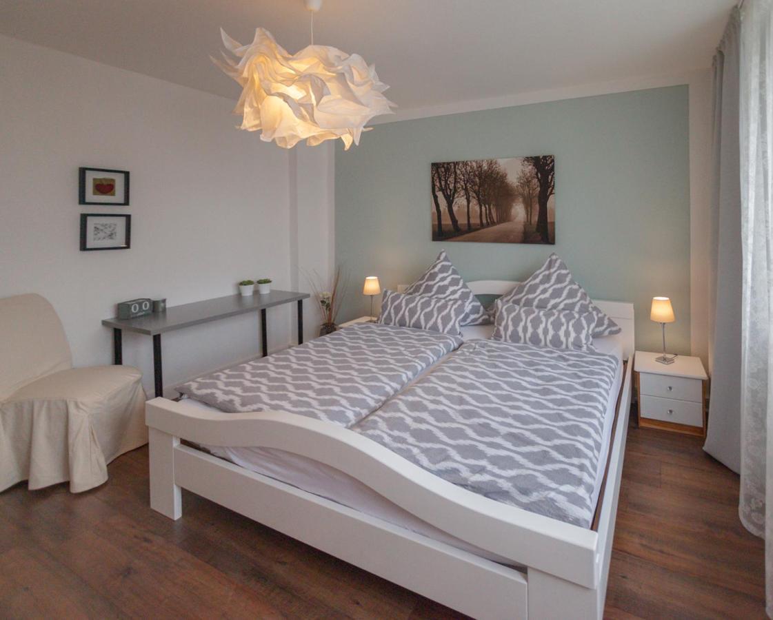 Apartmenthaus Lorbach Золинген Экстерьер фото