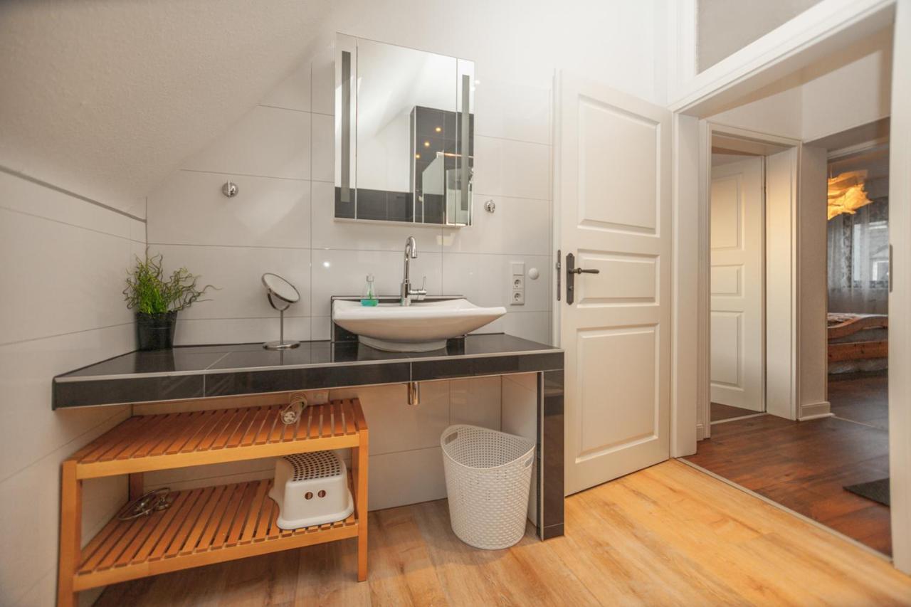 Apartmenthaus Lorbach Золинген Экстерьер фото